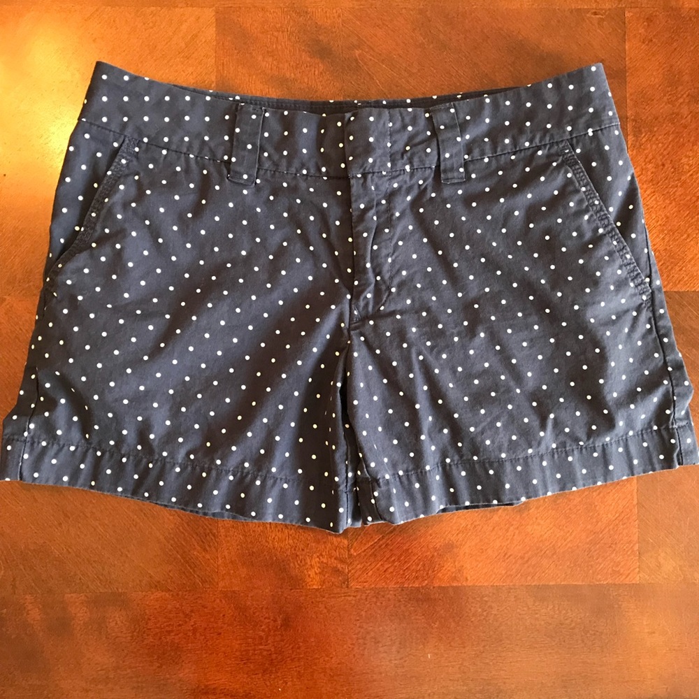 Tommy Hilfiger Shorts- Size 6